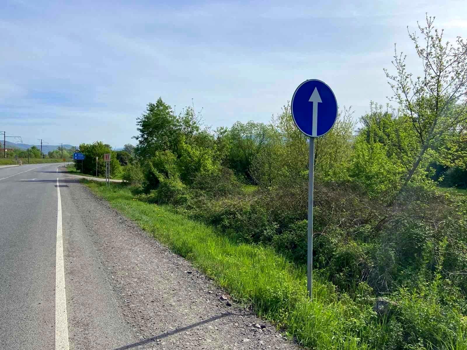 1813511903953771