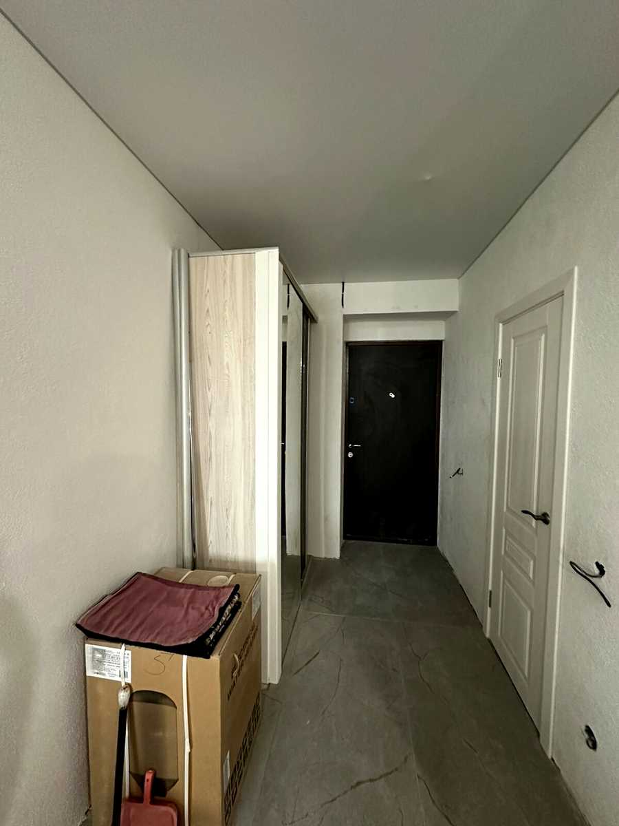1827012212215775