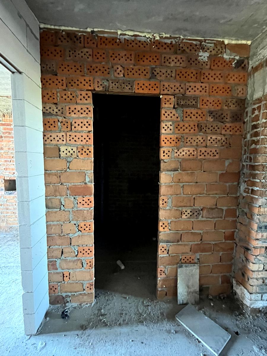 1844681403086781