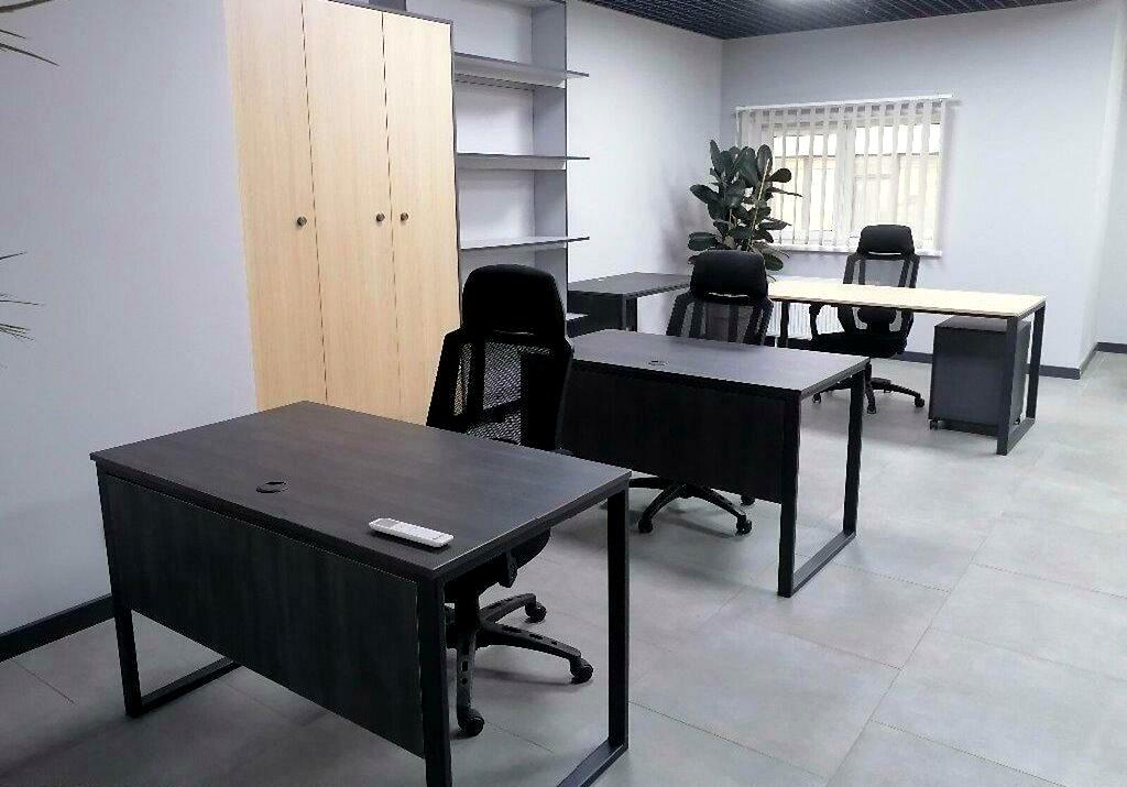 1835997742925793