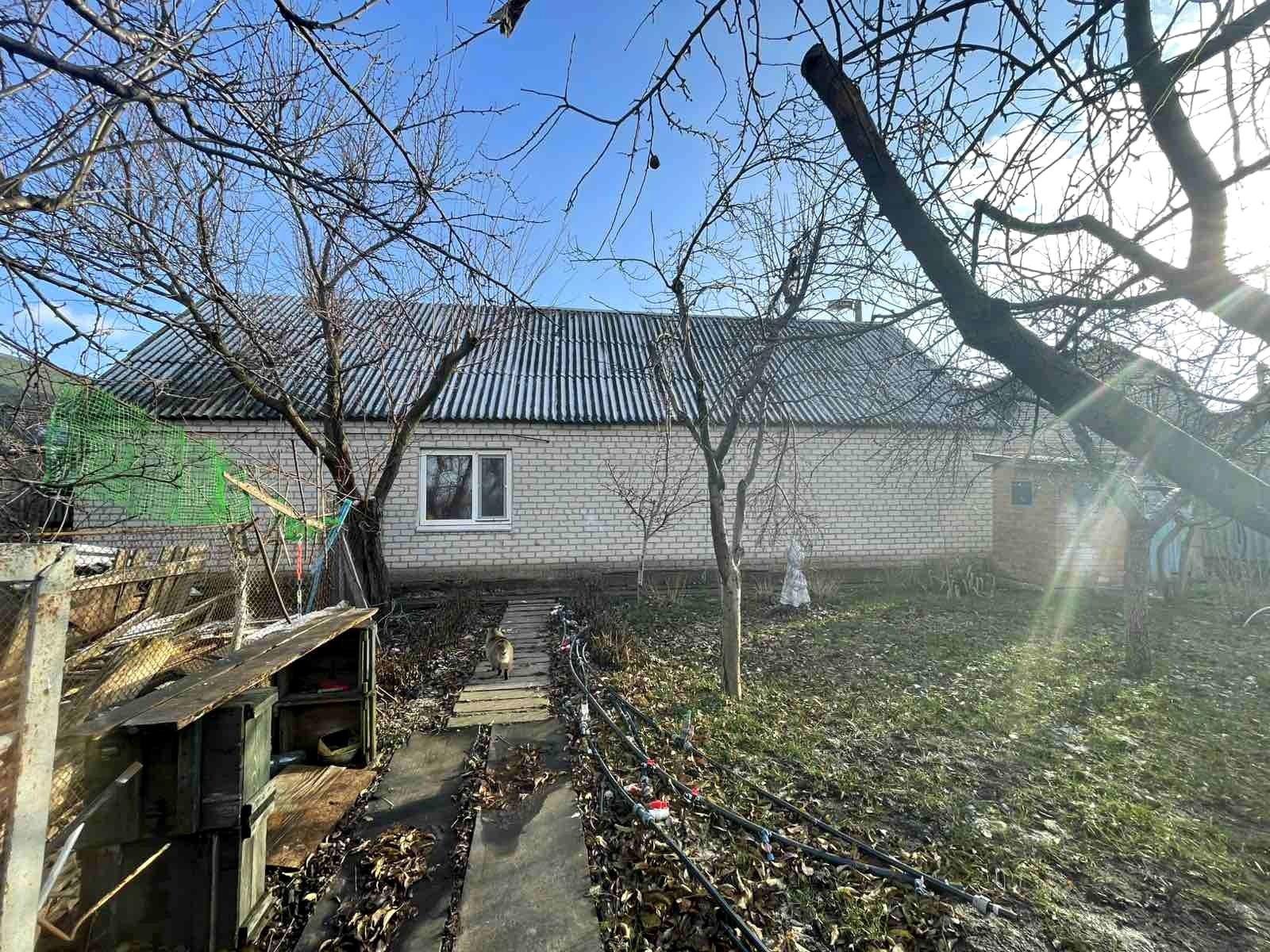 1820353672372794