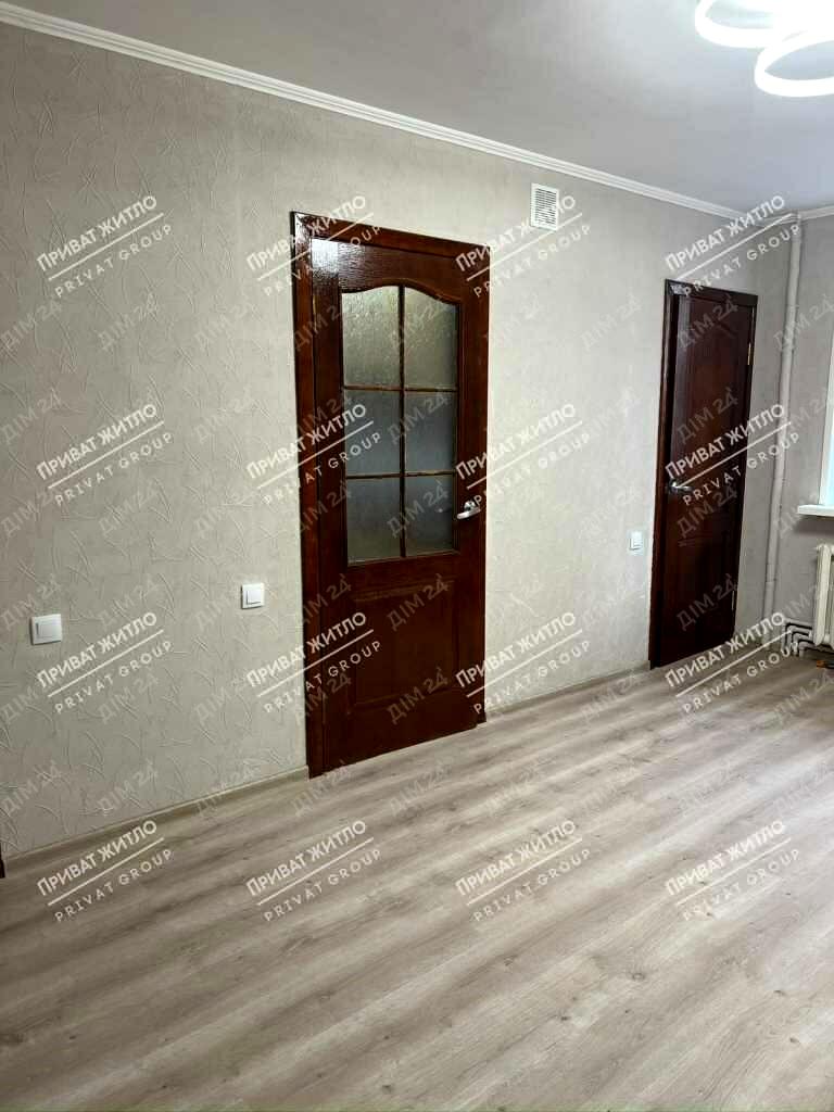 1826935407034799