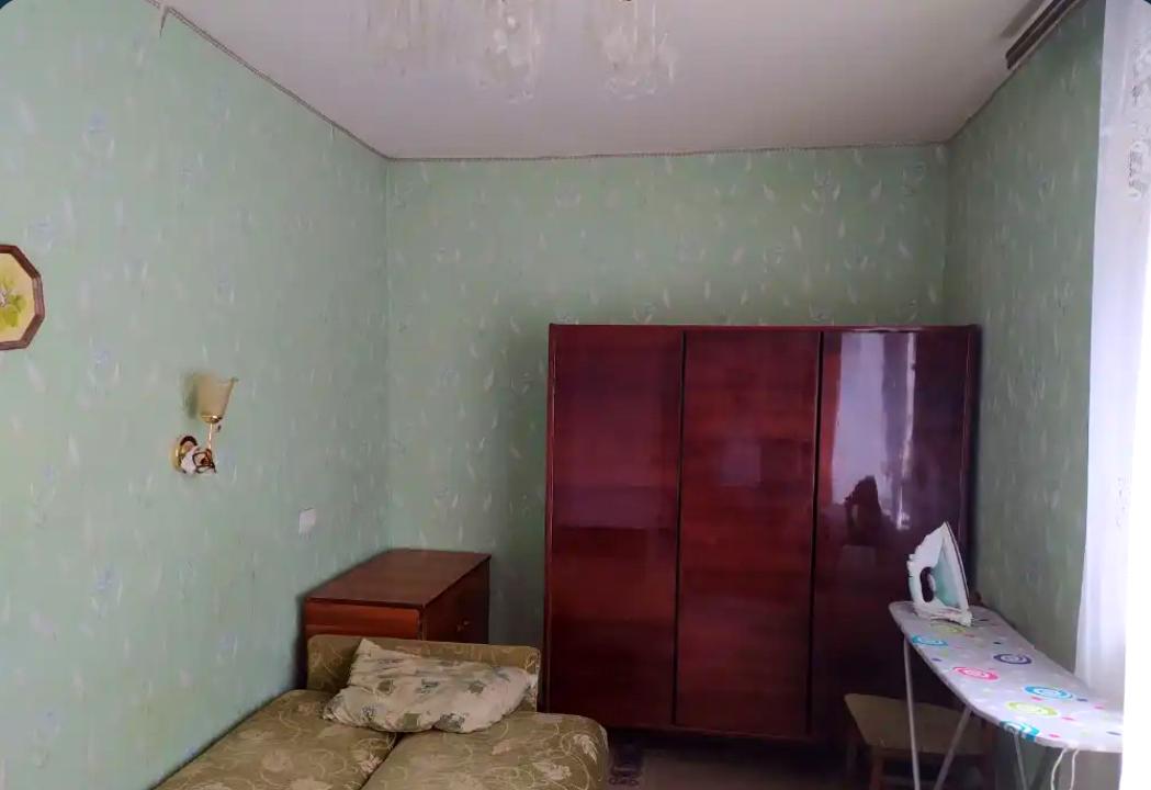 1846498890822802