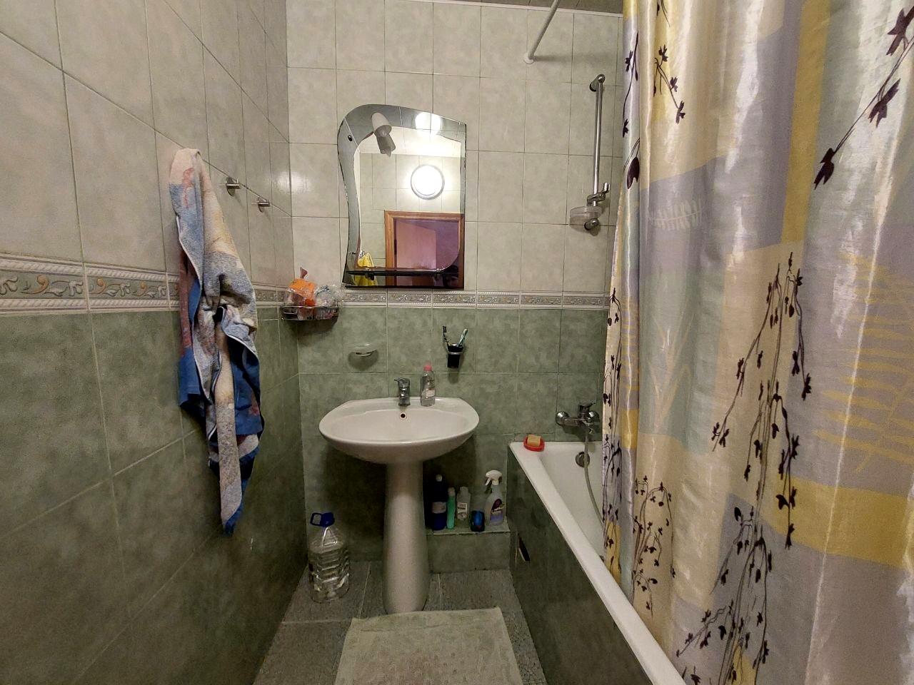 1840790768749808