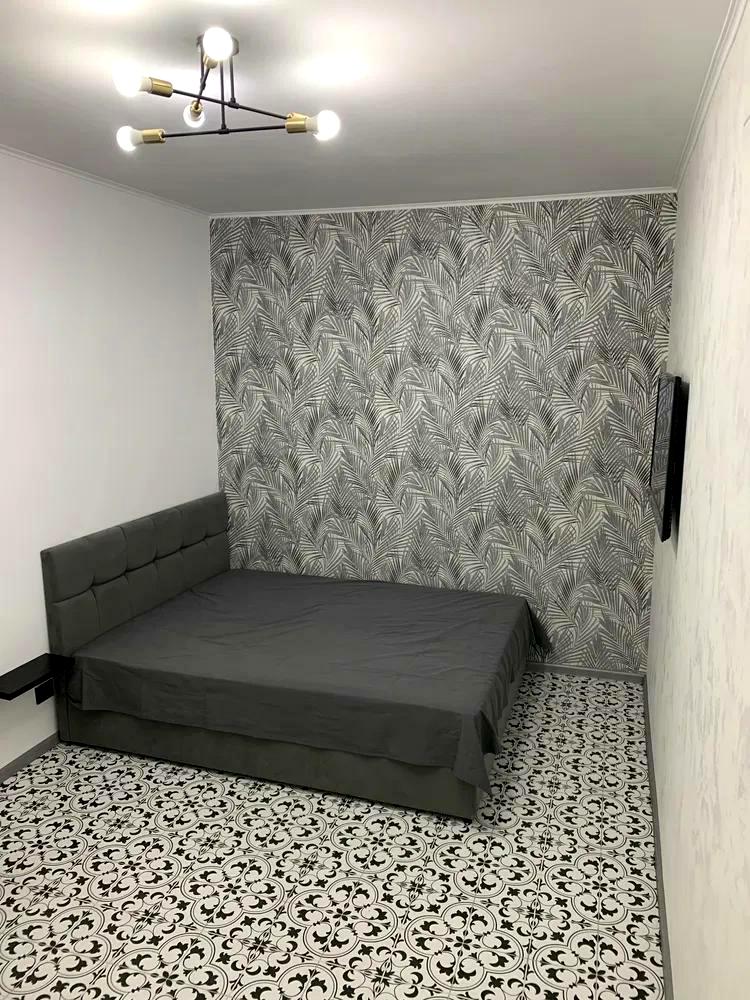 1837894153332813