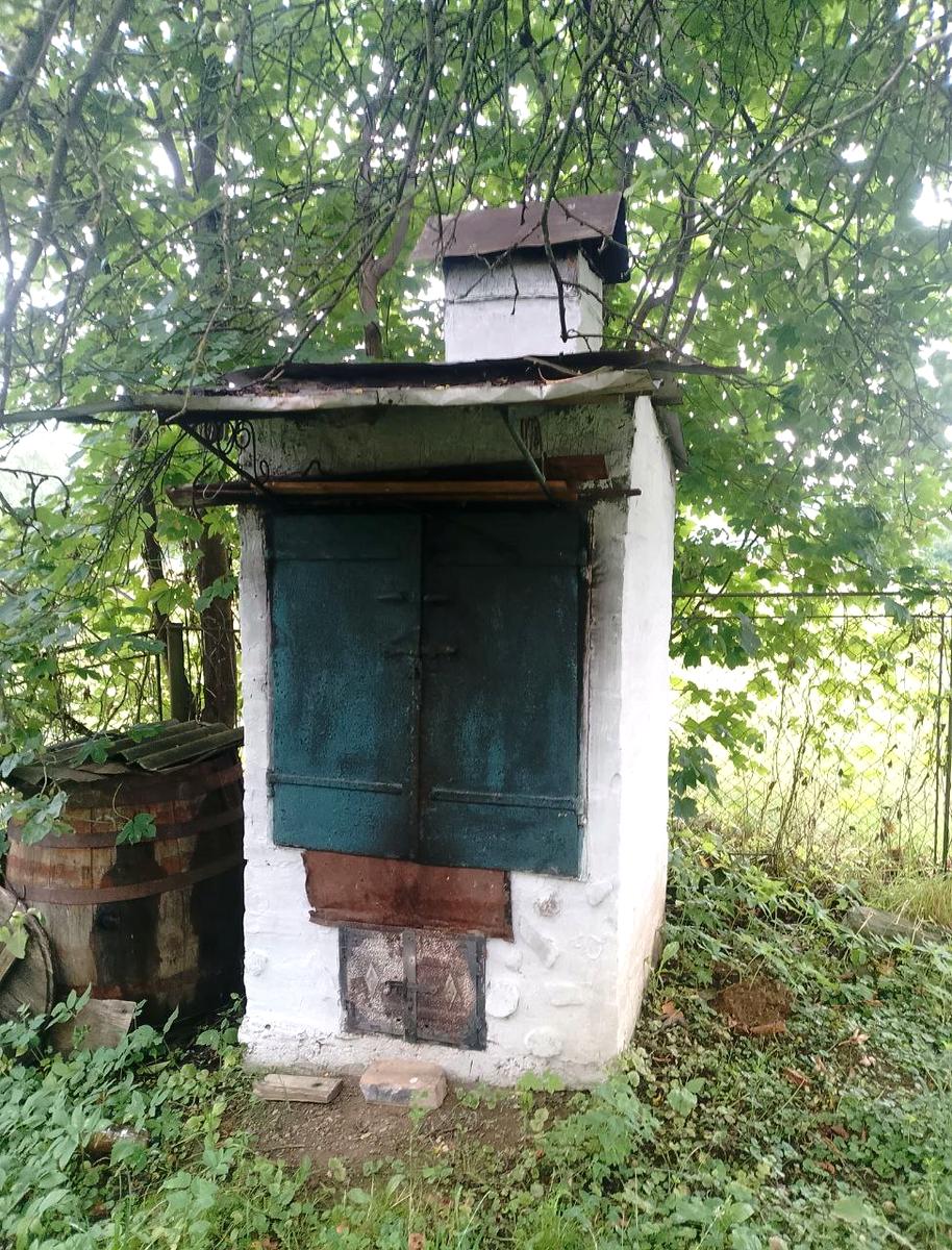 1842868805716816