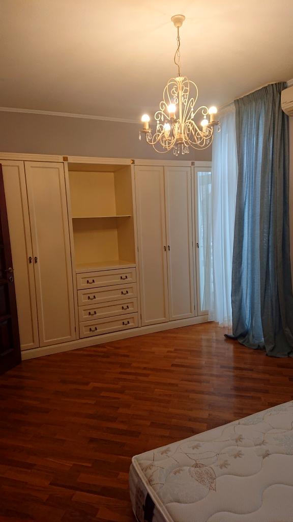 1733703622686818