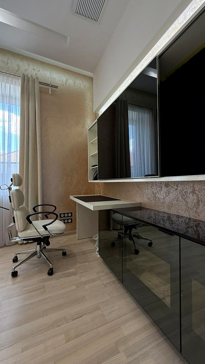 Дом по адресу ул. Пригородская (площадь 650 м²) - Atlanta.ua - фото 28