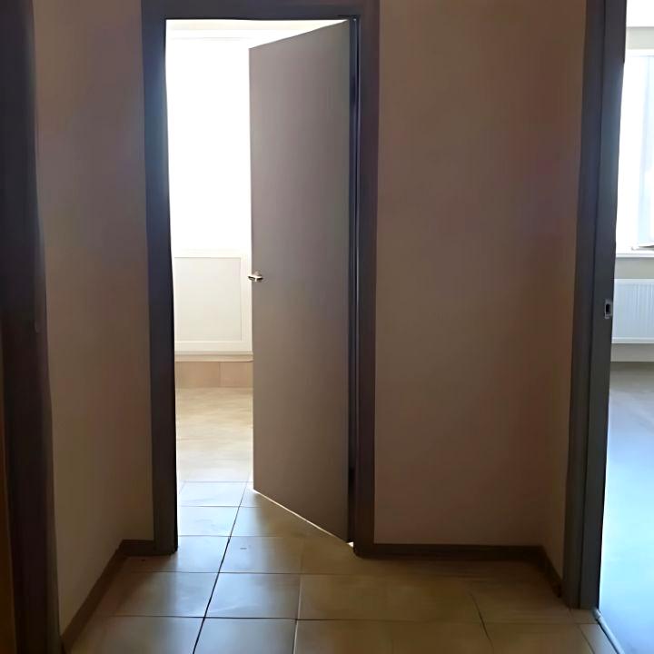 1842239775060828
