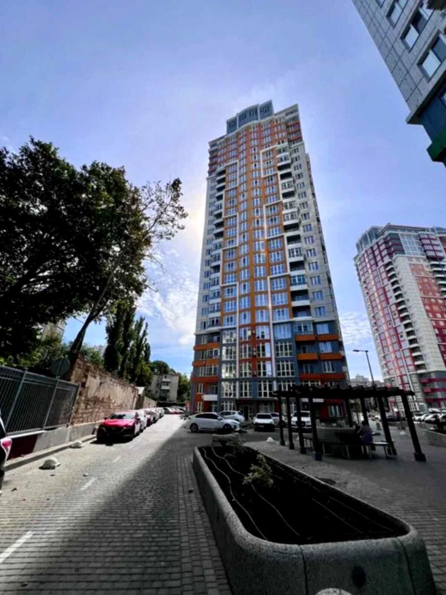 2-комнатная квартира по адресу Гагарина пр. (площадь 101 м²) - Atlanta.ua - фото 3