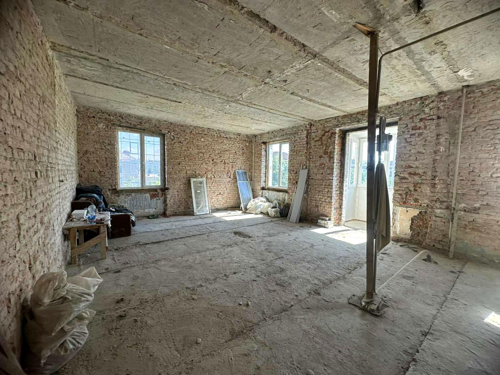 1838610449630832