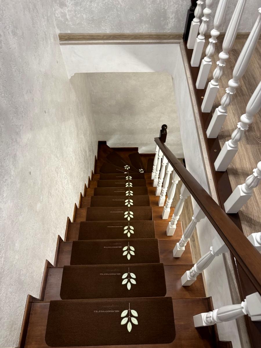 1840081122365833
