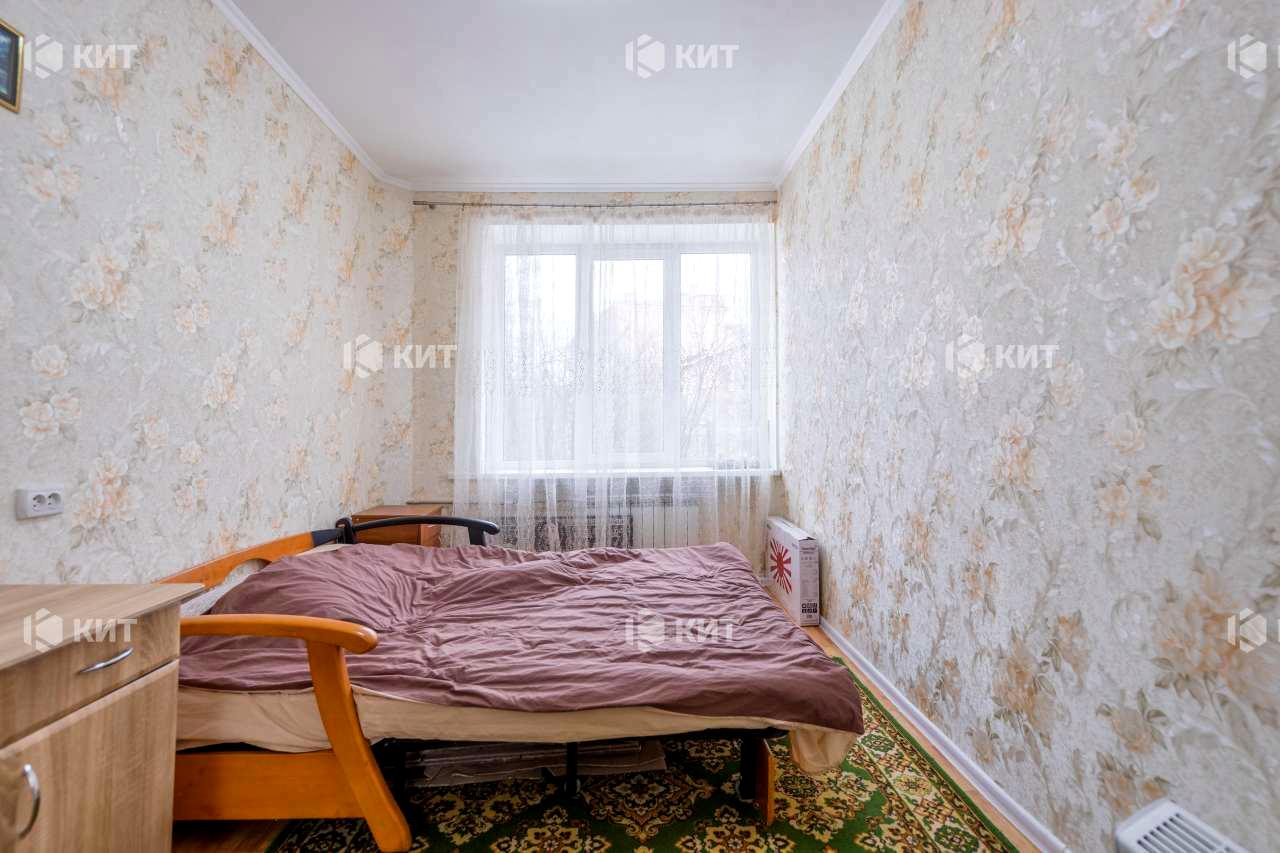 1835184866635835