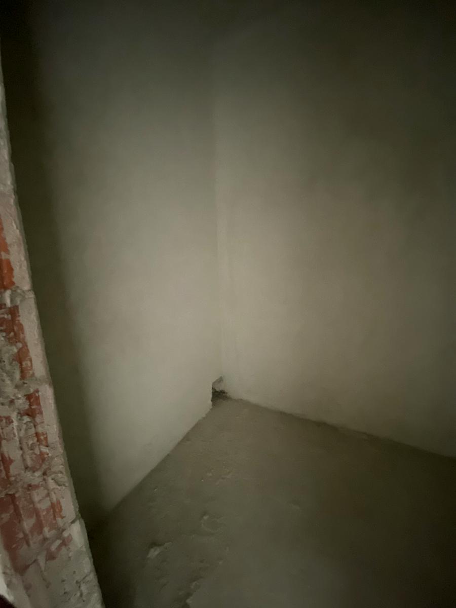 1839248044918084