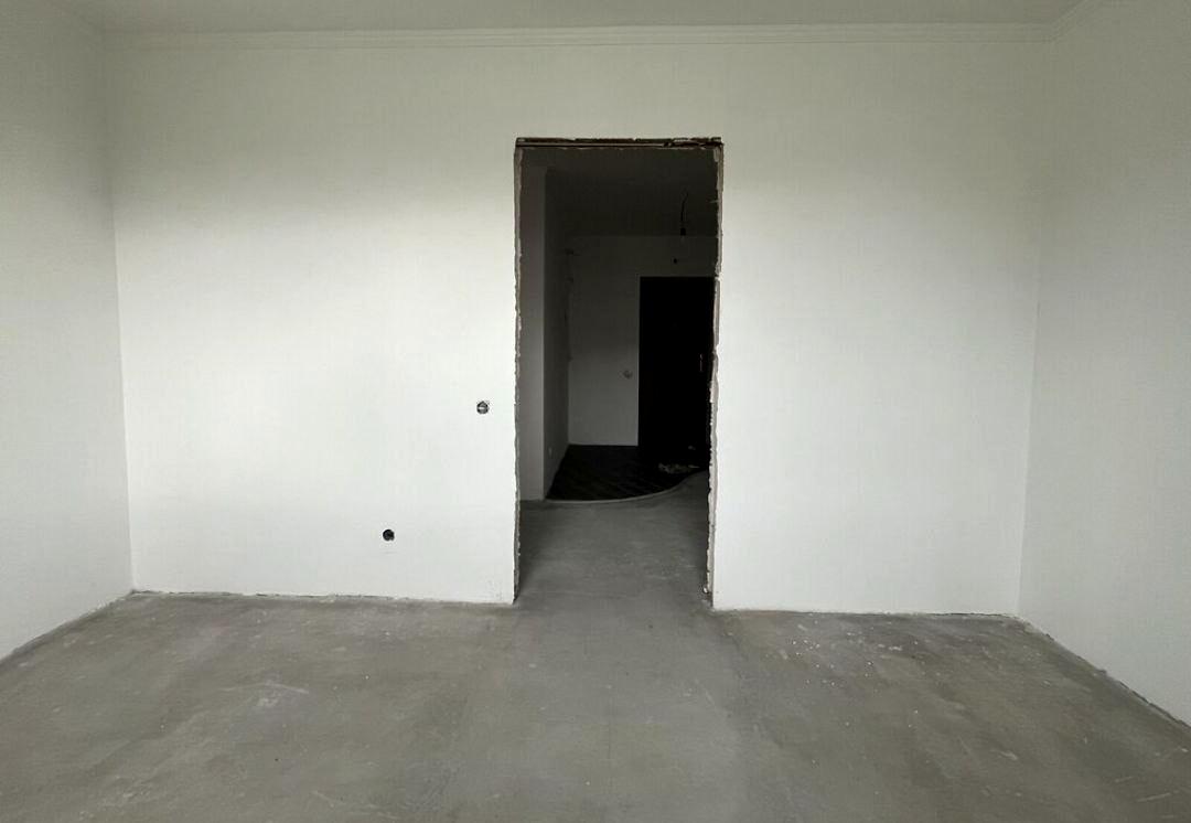 1845860432354840