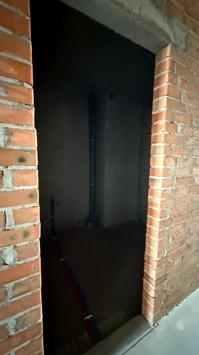 1836432325010844