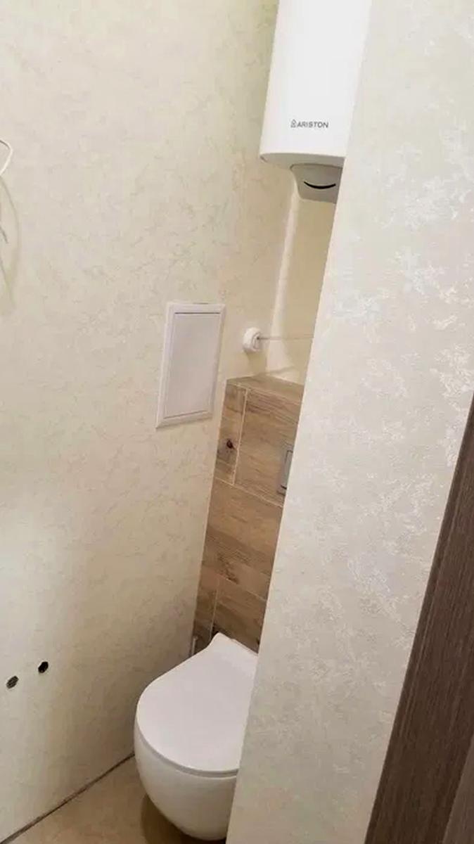 1843331296823846