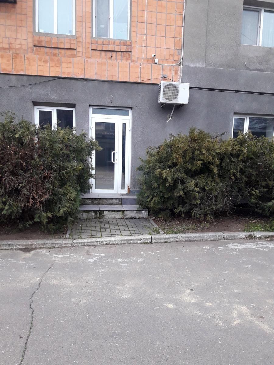 1760798242767850