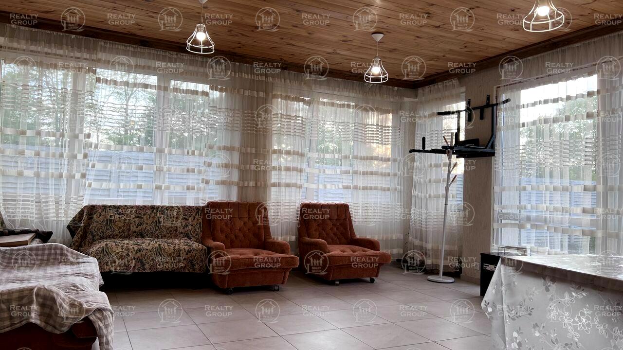 1811989266441854