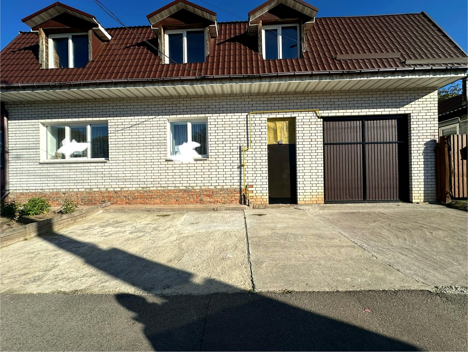 1813539980941856