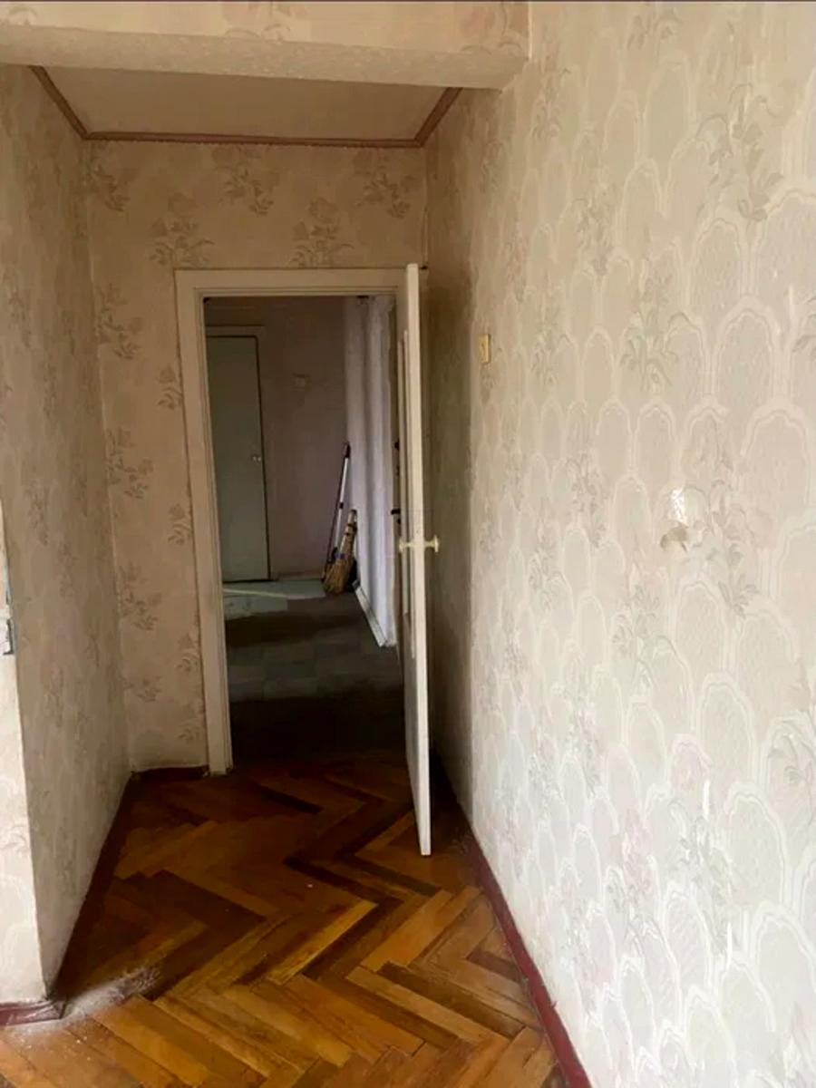 1845604130671856