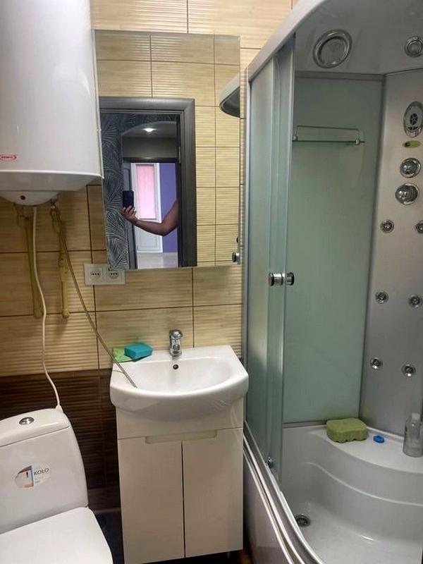 1842778066233860