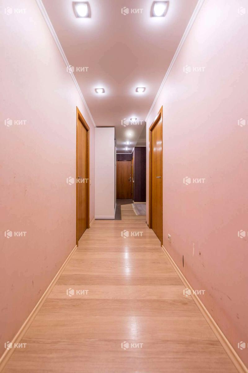 1835088714555863