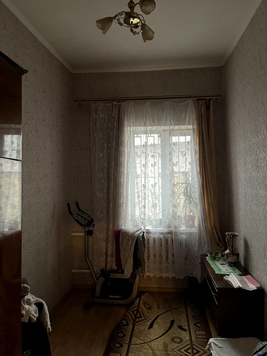 1819423617776087