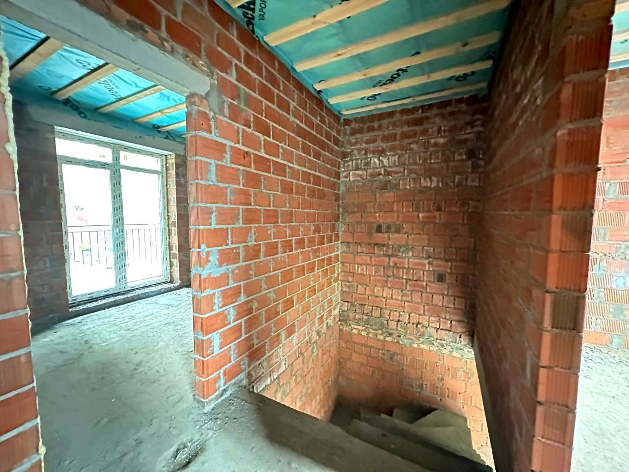 1835533543085870