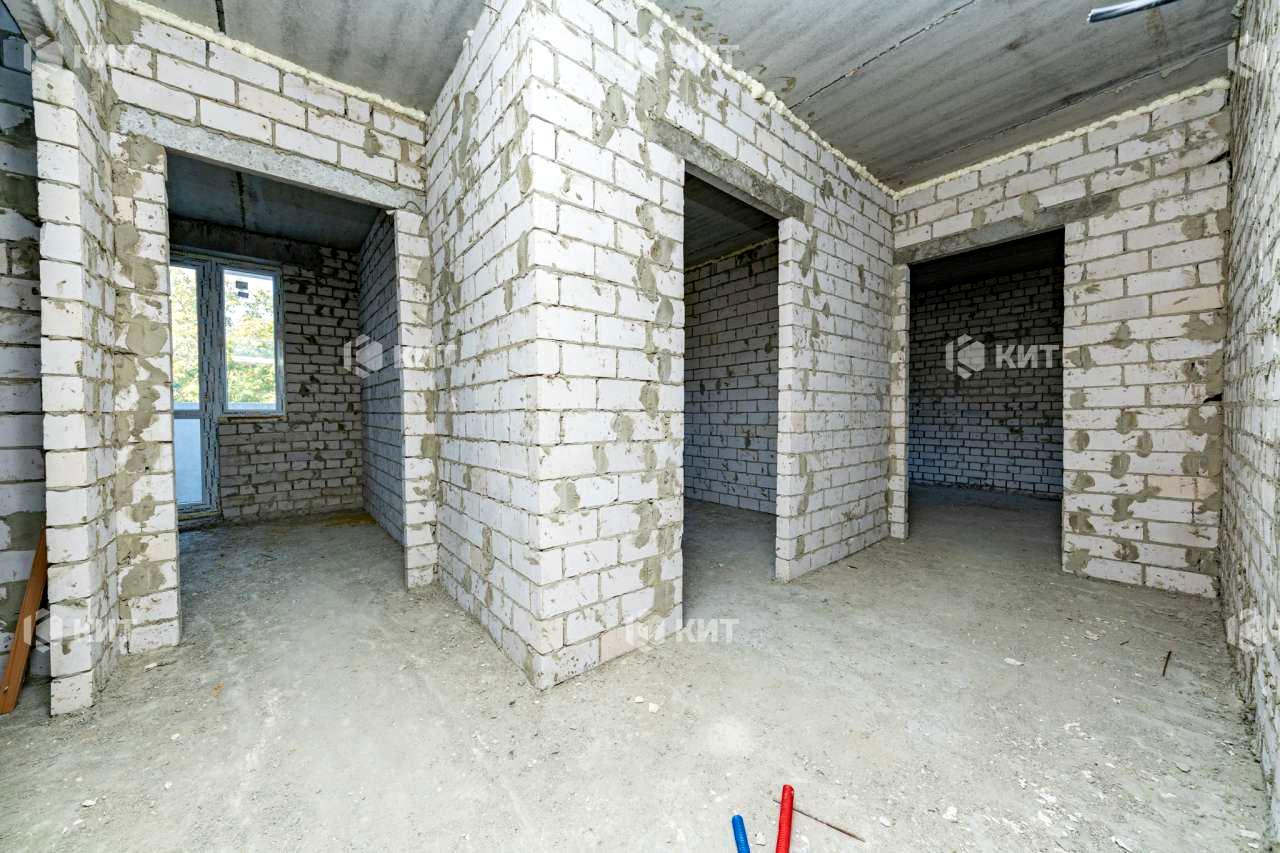 1834818190593873