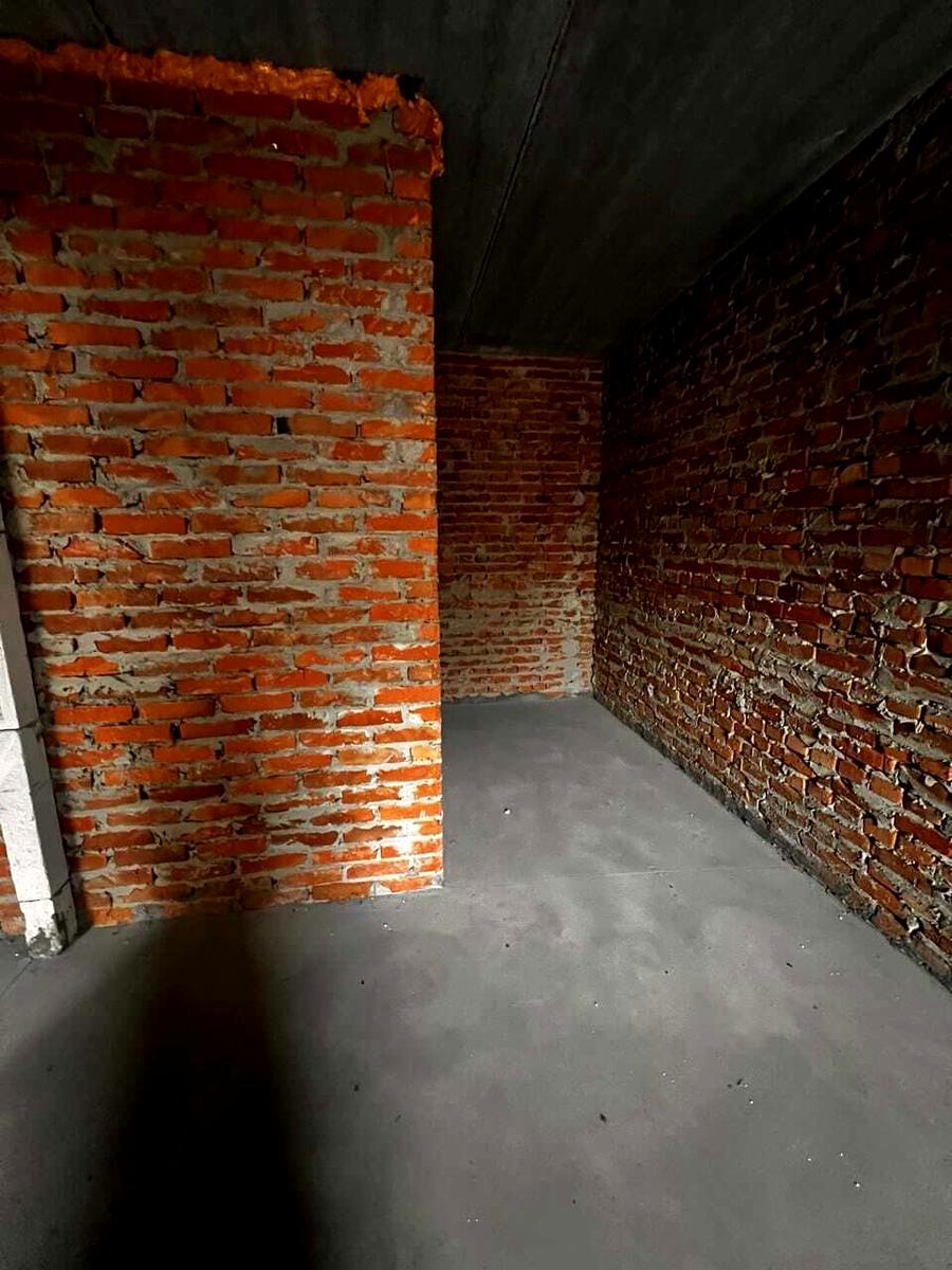 1835174157531876
