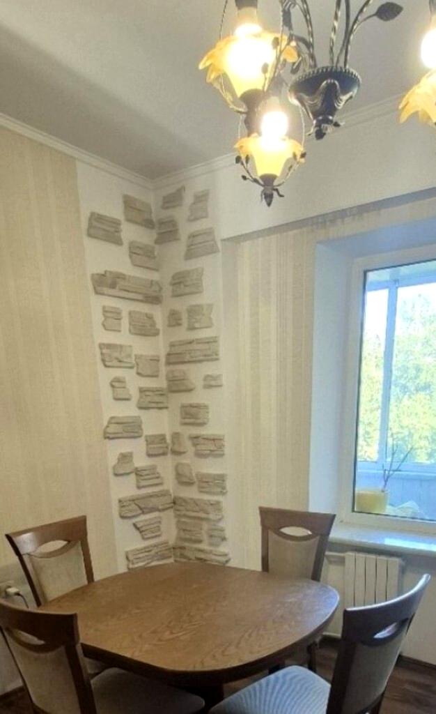 1844319963541876