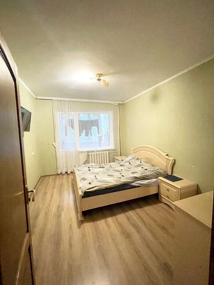 1843946008283879