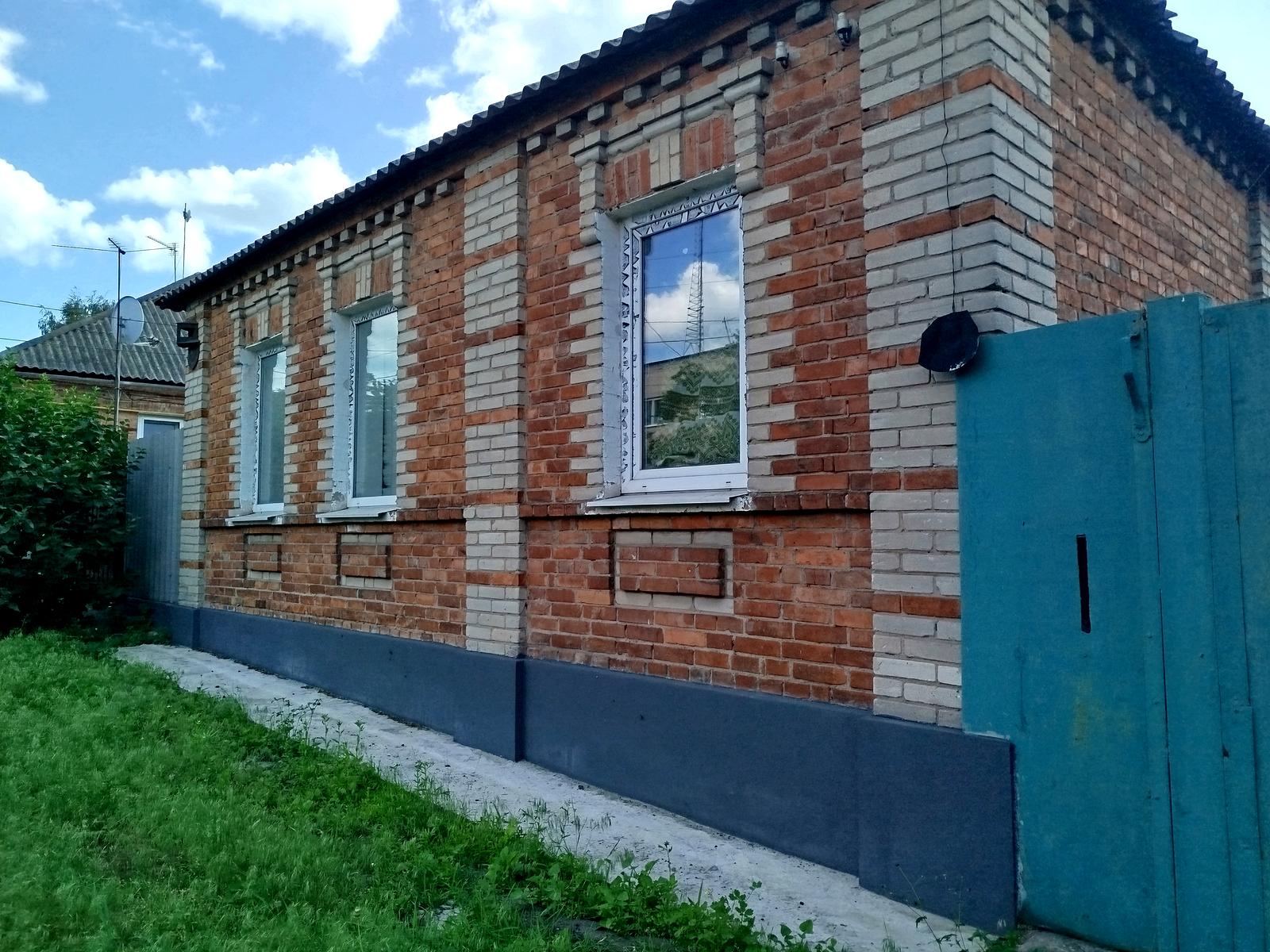1835528647240884