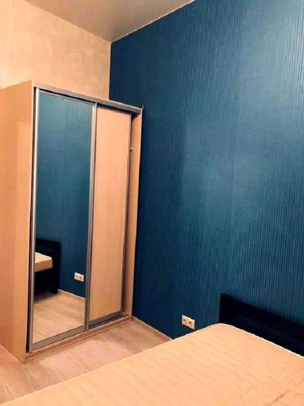 1819500229666886