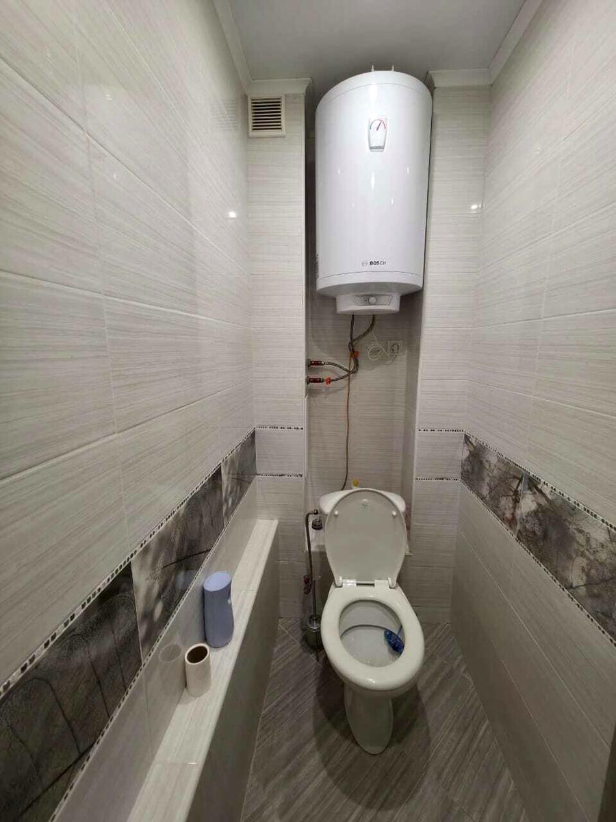 1843938583801887