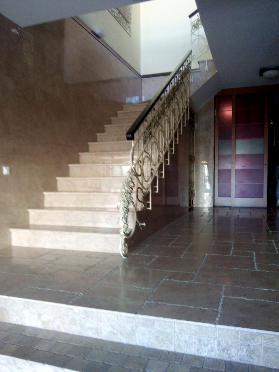 Дом по адресу ул. Литературная (площадь 180 м²) - imageAlt 9 Дом по адресу ул. Литературная (площадь 180 м²) - Atlanta.ua - imageAlt 9