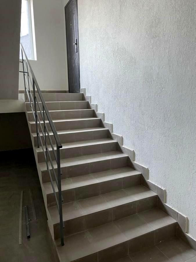 1838976816508896