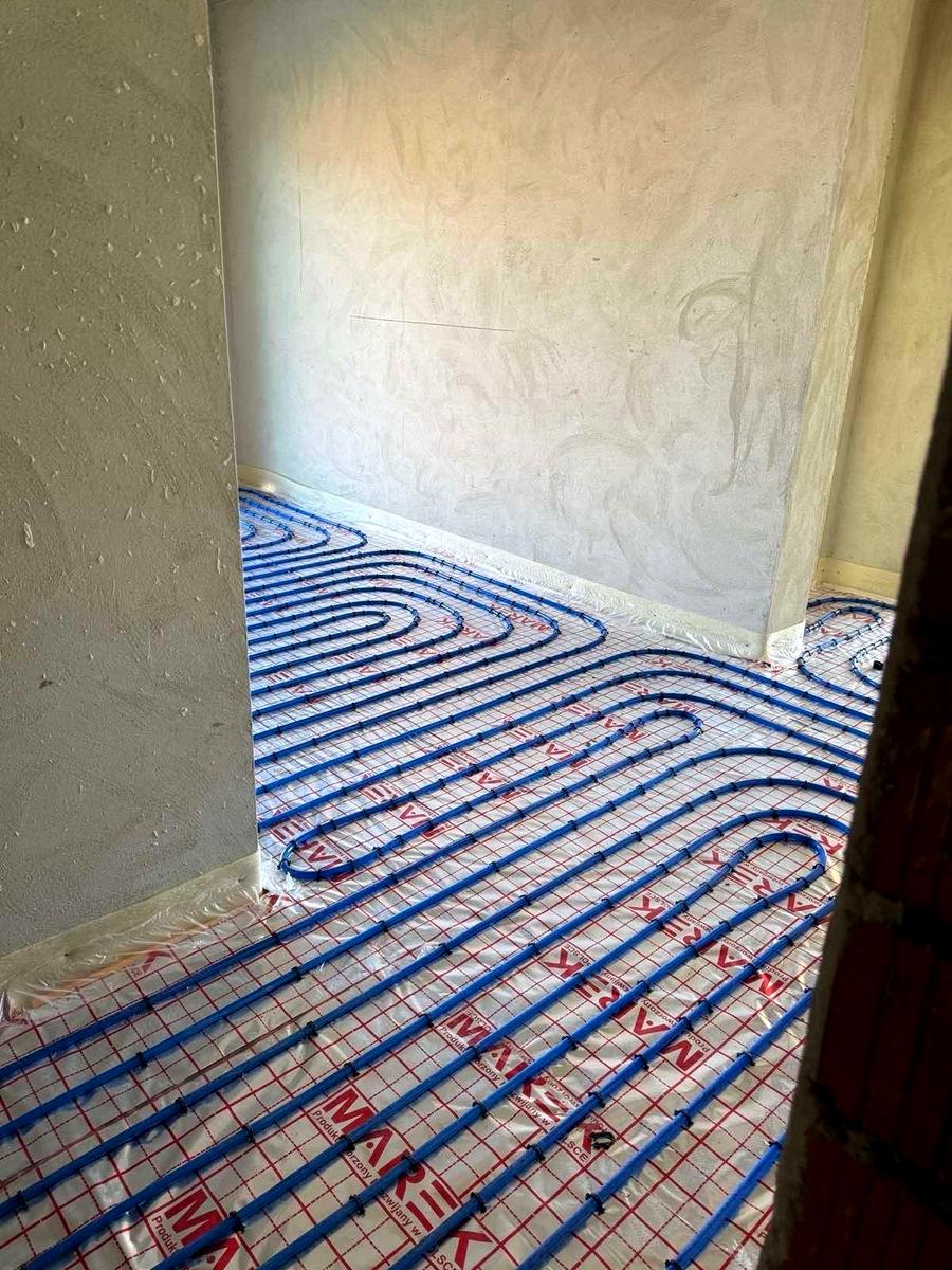 1846746973172896