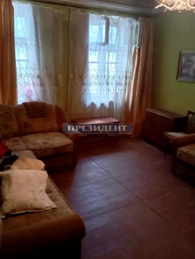 1844233371406902