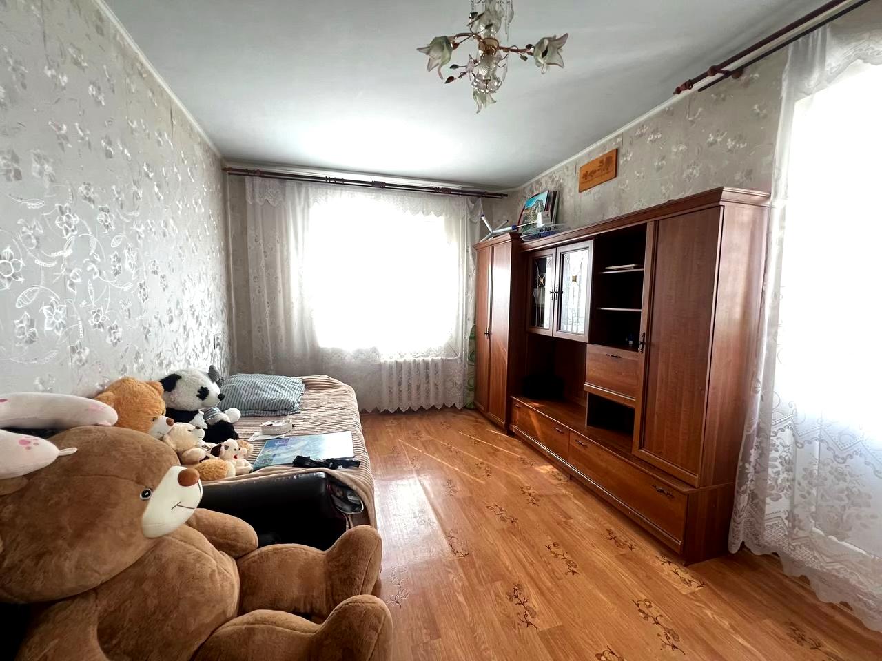 1844327678570902