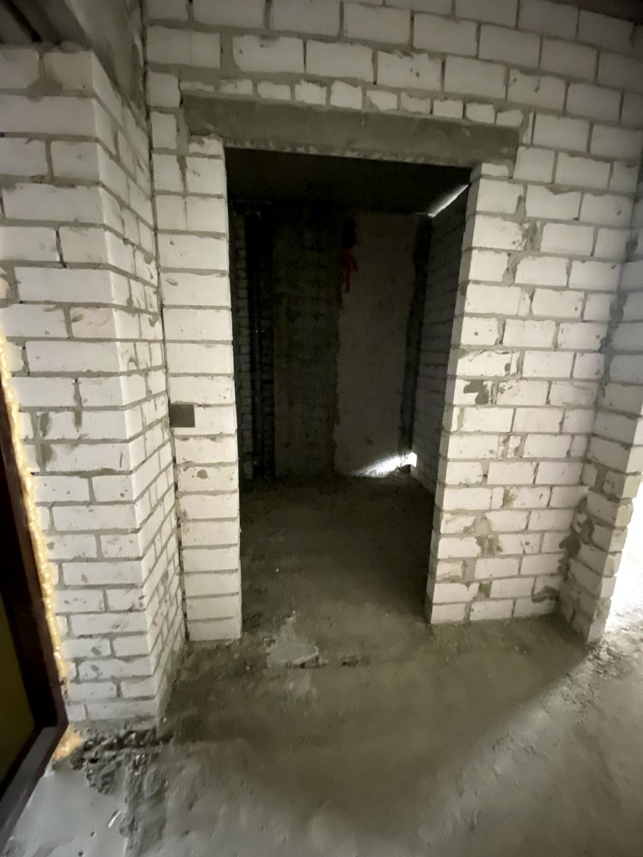 1833172984467904
