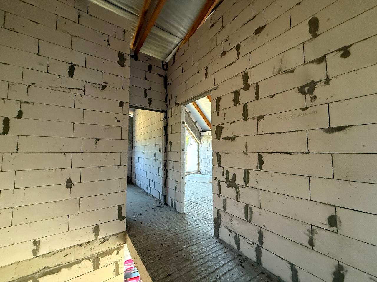 1842447526175904