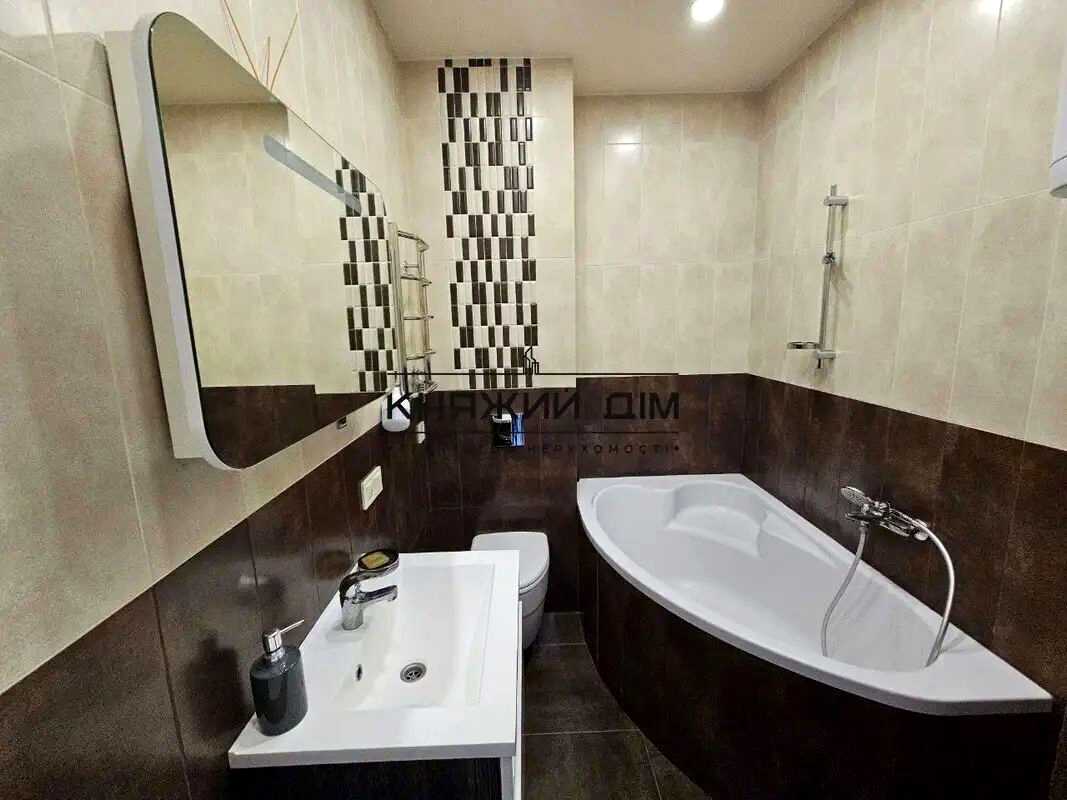 1843221627232905