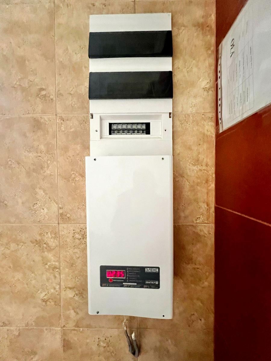 1835381898832908