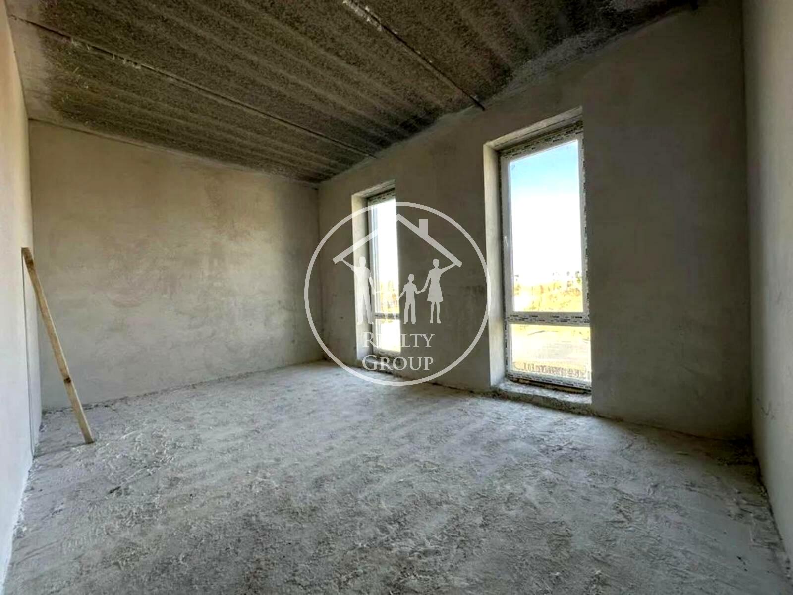 1827037967493914