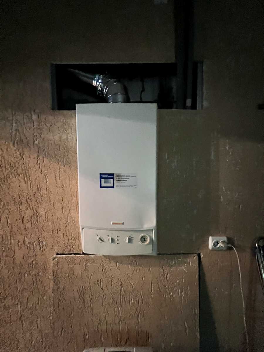 1796563741066916