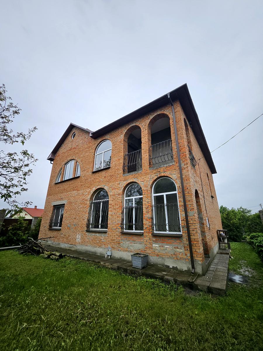 1845242505145916