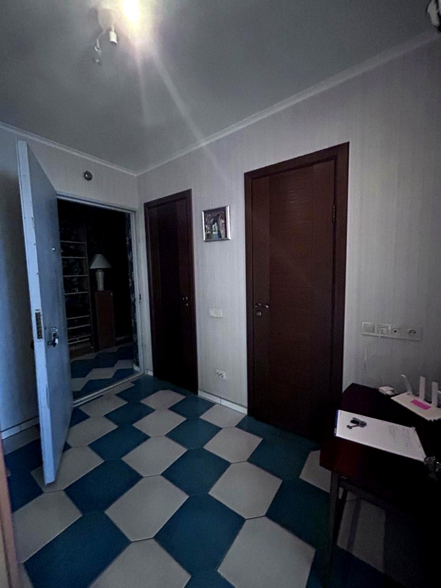 1845448701376917