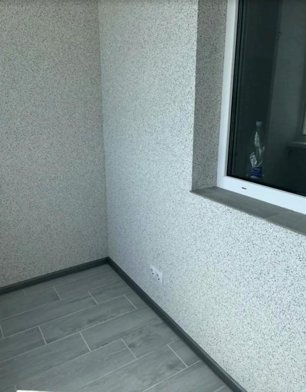 1824678363078918